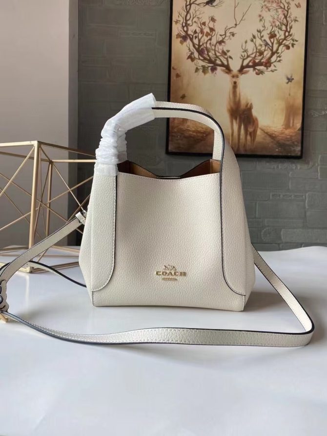 COACH pebble leather Hadley hobo 21 White