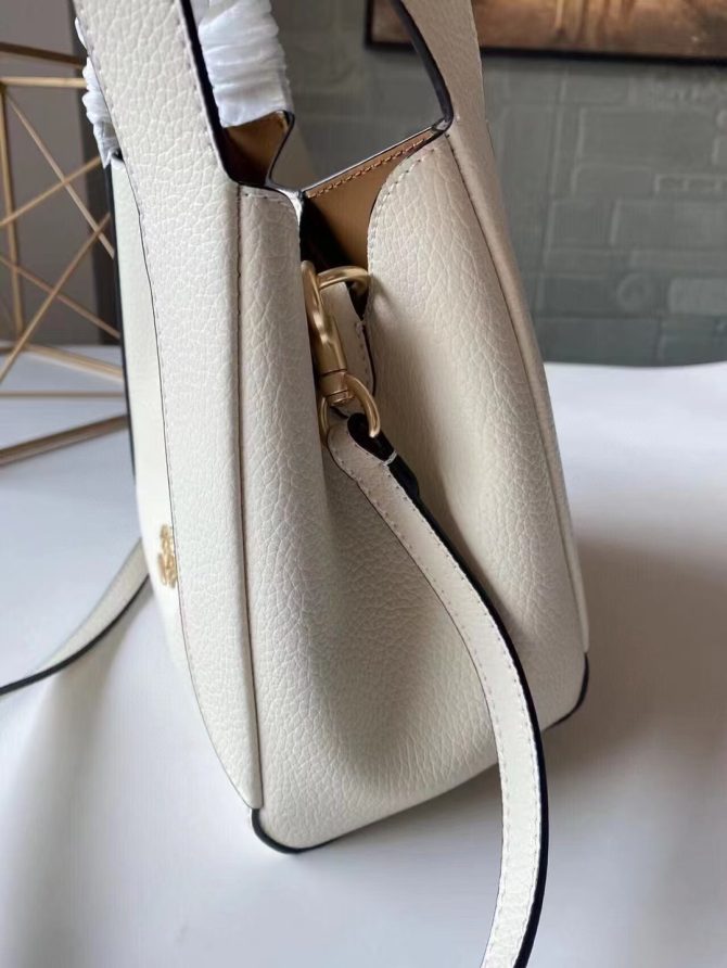 COACH pebble leather Hadley hobo 21 White