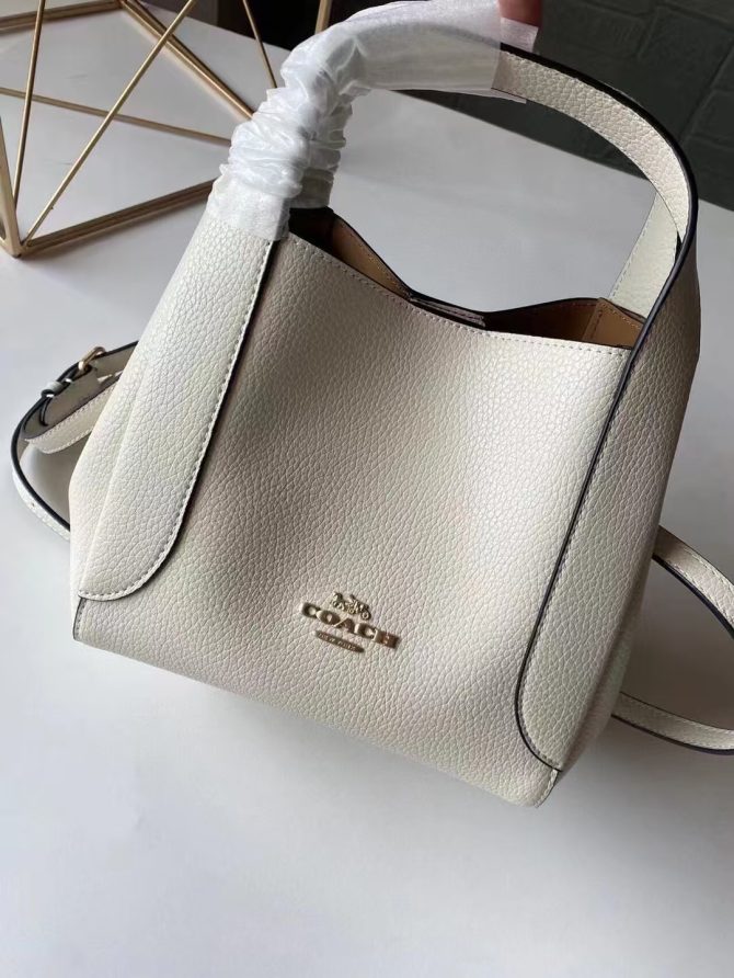 COACH pebble leather Hadley hobo 21 White