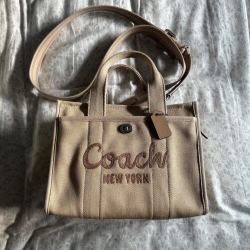 COACH Women's Cargo Tote Cream photo review