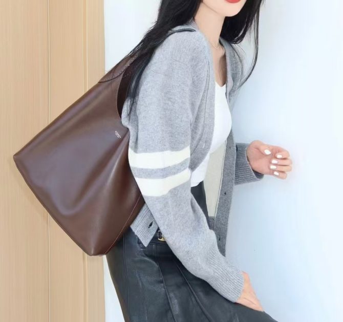 Coach Brooklyn Shoulder Bag 28 Dark brown