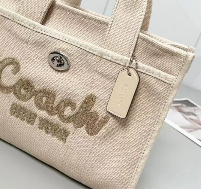 COACH Women's Cargo Tote Cream