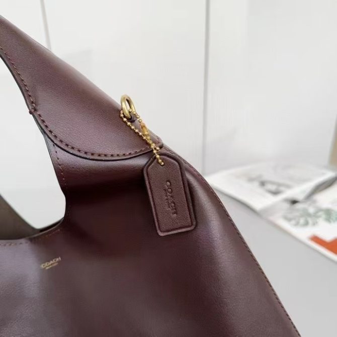 Coach Brooklyn Shoulder Bag 28 Dark brown