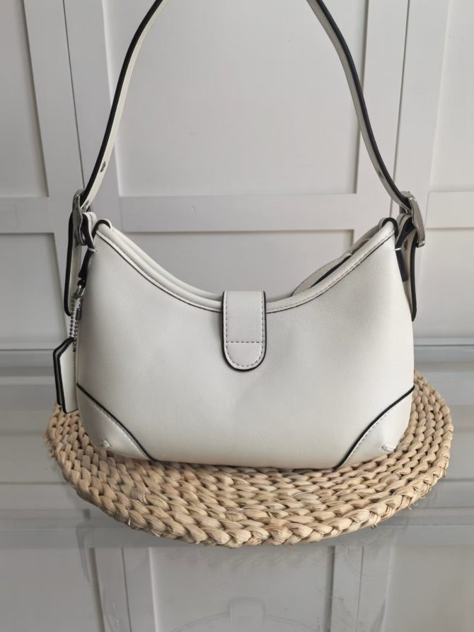 COACH Women's Hamptons Hobo White