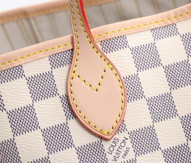 Neverfull Bandoulière Inside Out GM Plaid pattern