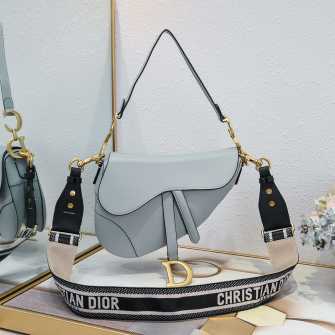 Dior Saddle bag