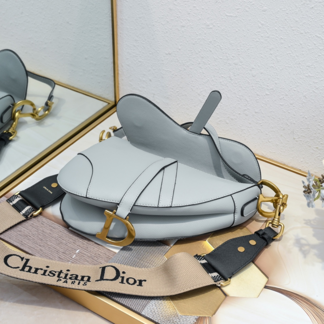 Dior Saddle bag