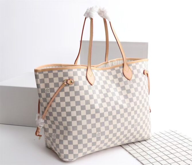 Neverfull Bandoulière Inside Out GM Plaid pattern