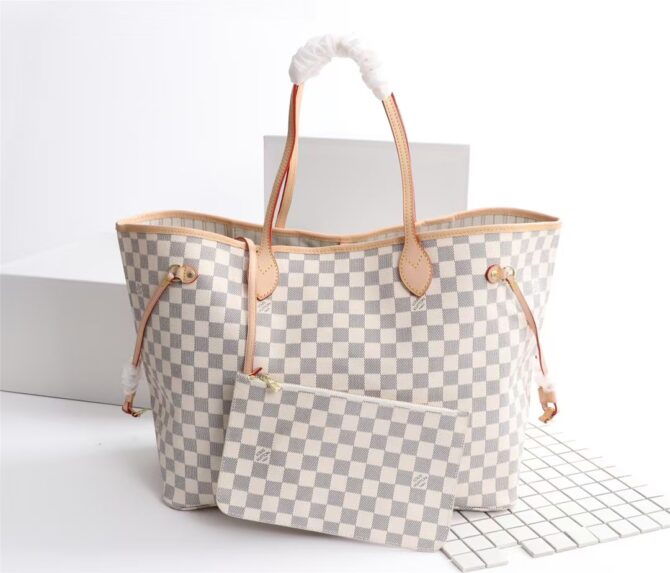 Neverfull Bandoulière Inside Out GM Plaid pattern