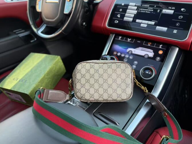 Gucci Single shoulder messenger bag 577127