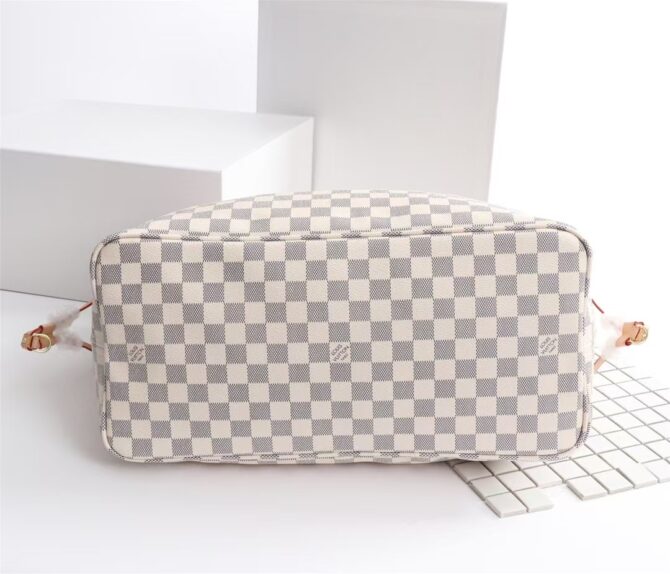 Neverfull Bandoulière Inside Out GM Plaid pattern