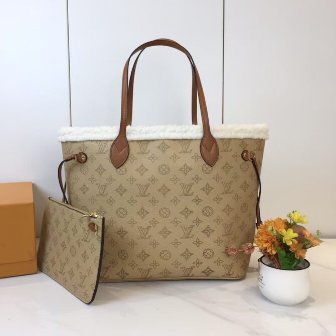 Neverfull M40995 lambskin