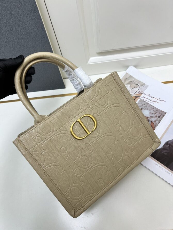 Dior Book Tote Y1265