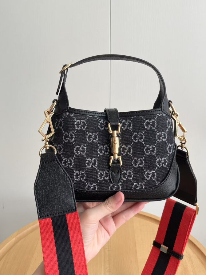 Gucci Rectangular tote bag Small size  685127