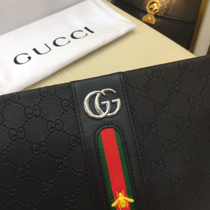 Gucci Casual clutch 66482-4