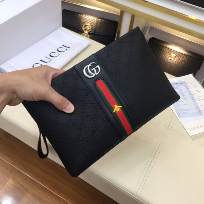 Gucci Casual clutch 66482-4