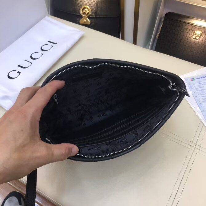 Gucci Casual clutch 66482-4