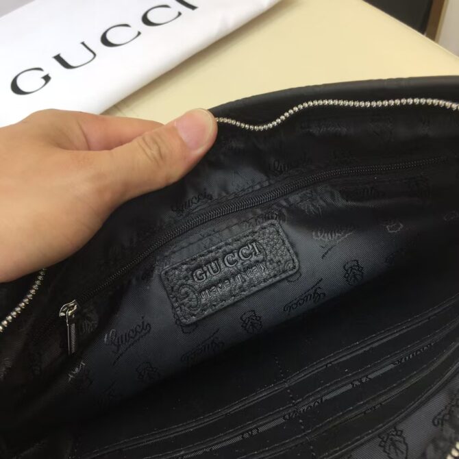 Gucci Casual clutch 66482-4